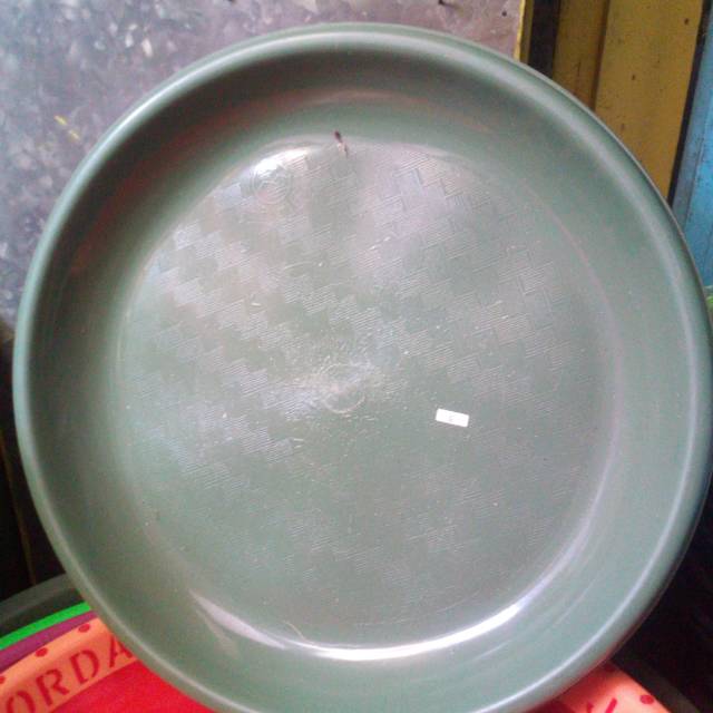 Nampan loyang sedang