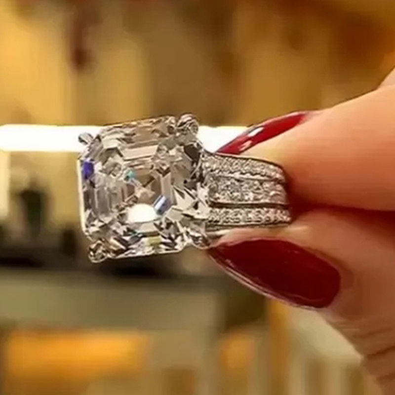 Cincin Wanita Hias Cubic Zirconia Bentuk Persegi Untuk Pesta Pernikahan