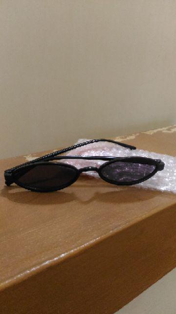 【bayar Di Tempat】kacamata Hitam Import Wanita Model Vintage Frame Plastik Kecil