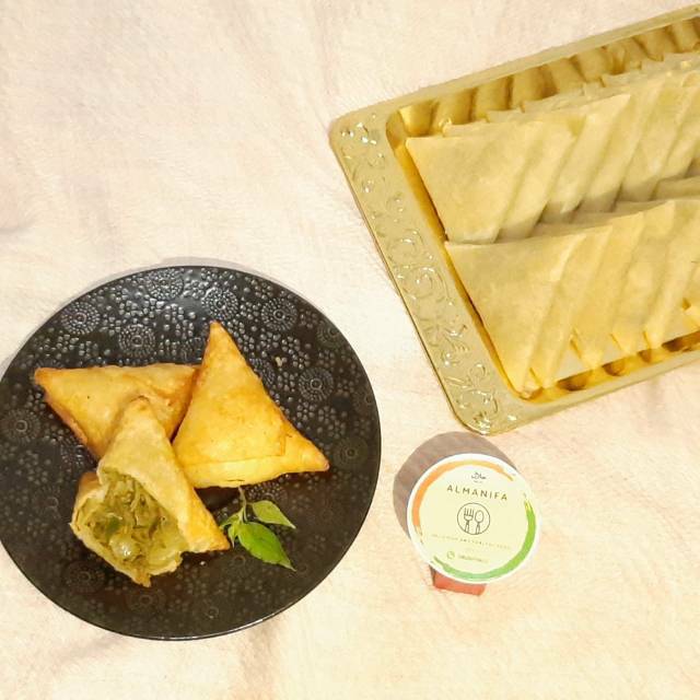 

Sambosa Daging isi 10