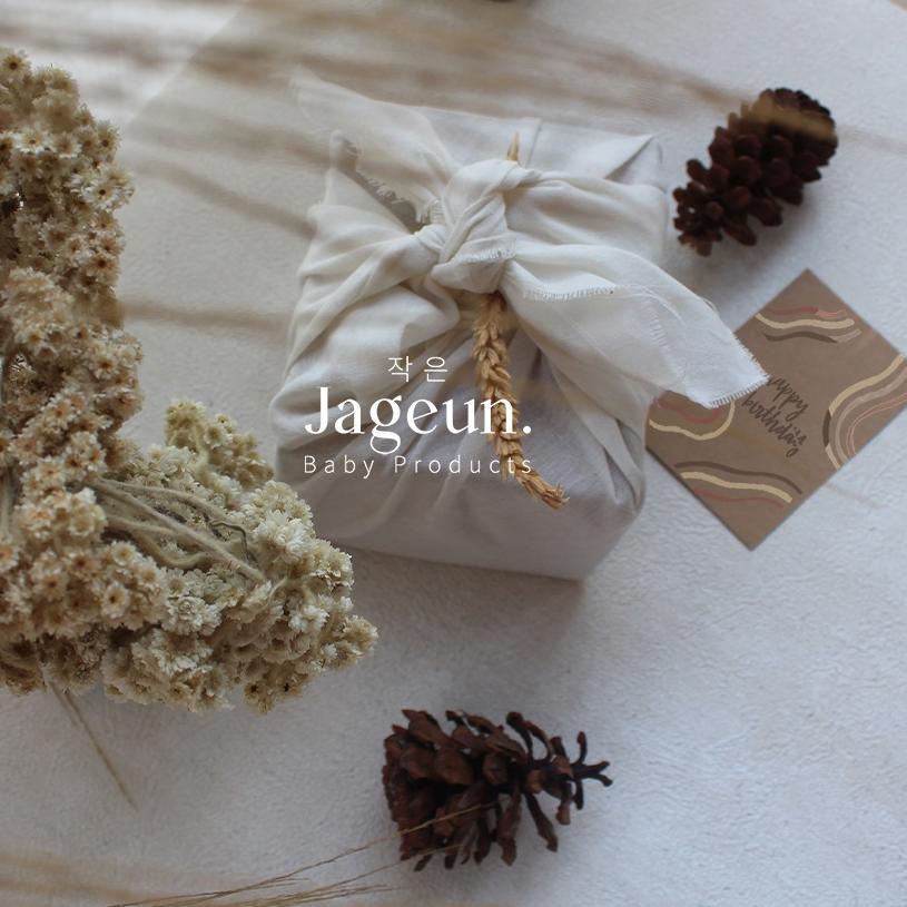 

ADD ON : GIFT WRAP + WISH CARD