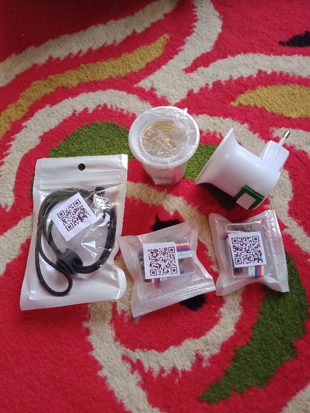 Fitting Colok Plus Saklar On Off / Tempat Lampu