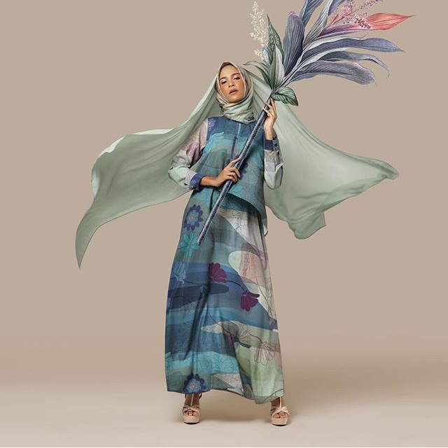 Naisya Dress by Heaven Lights