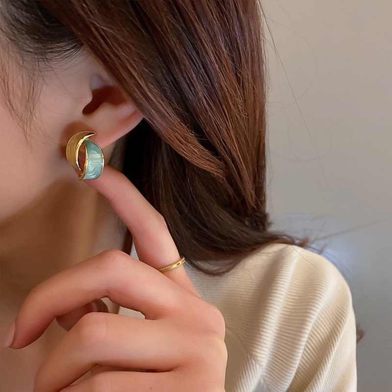 Anting Menjuntai Bentuk Busur Geometris Warna Biru Kontras Gaya Vintage Untuk Wanita