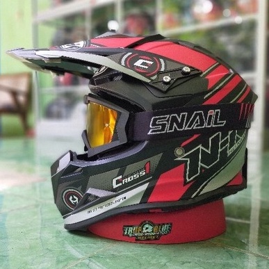 Helm NHK Cross One + Google Snail. 100% Original NHK
