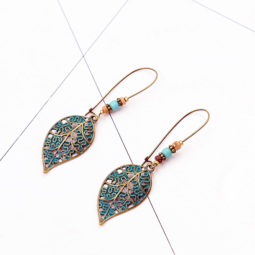 Hu Hu Hu Hu Hu Alat Bantu Pasang Kacamata♡ Anting Kait Gantung Statement Desain Daun Hollow Hias Turquoise Imitasi Gaya Retro Untuk Wanita