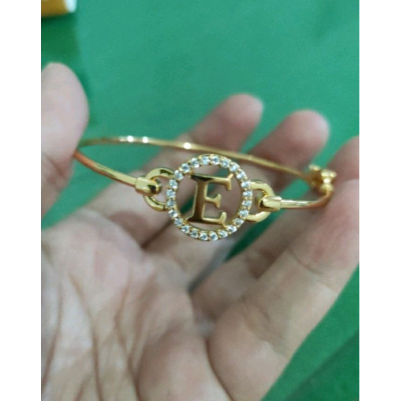 gelang huruf inisial A-Z