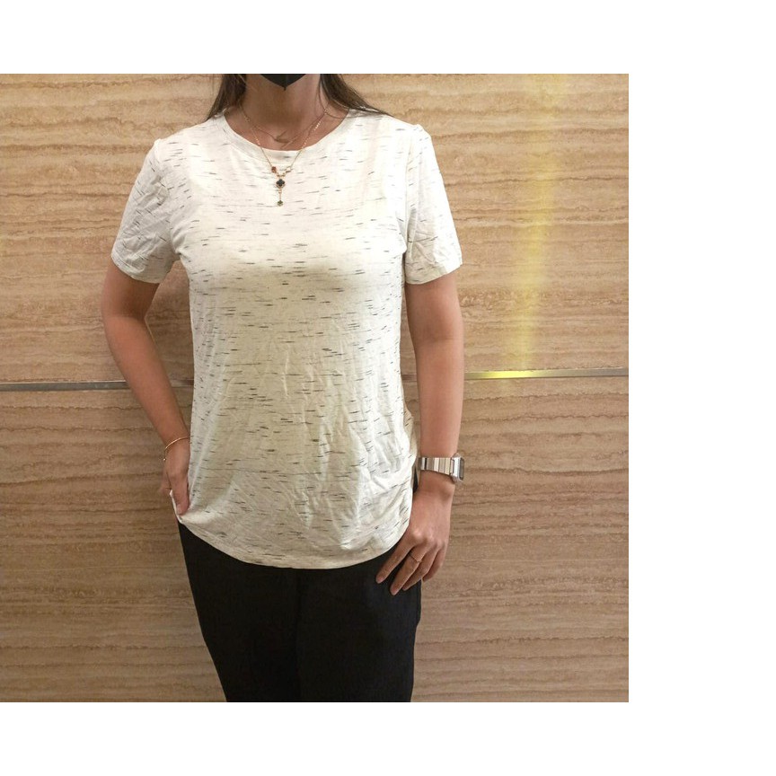 KAOS WANITA OLD NAVY LUXE CREAM