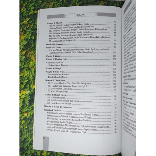 Fikih Wanita Original - Fiqih Wanita - Menjawab 1001 Problema Wanita - Darul Haq-3