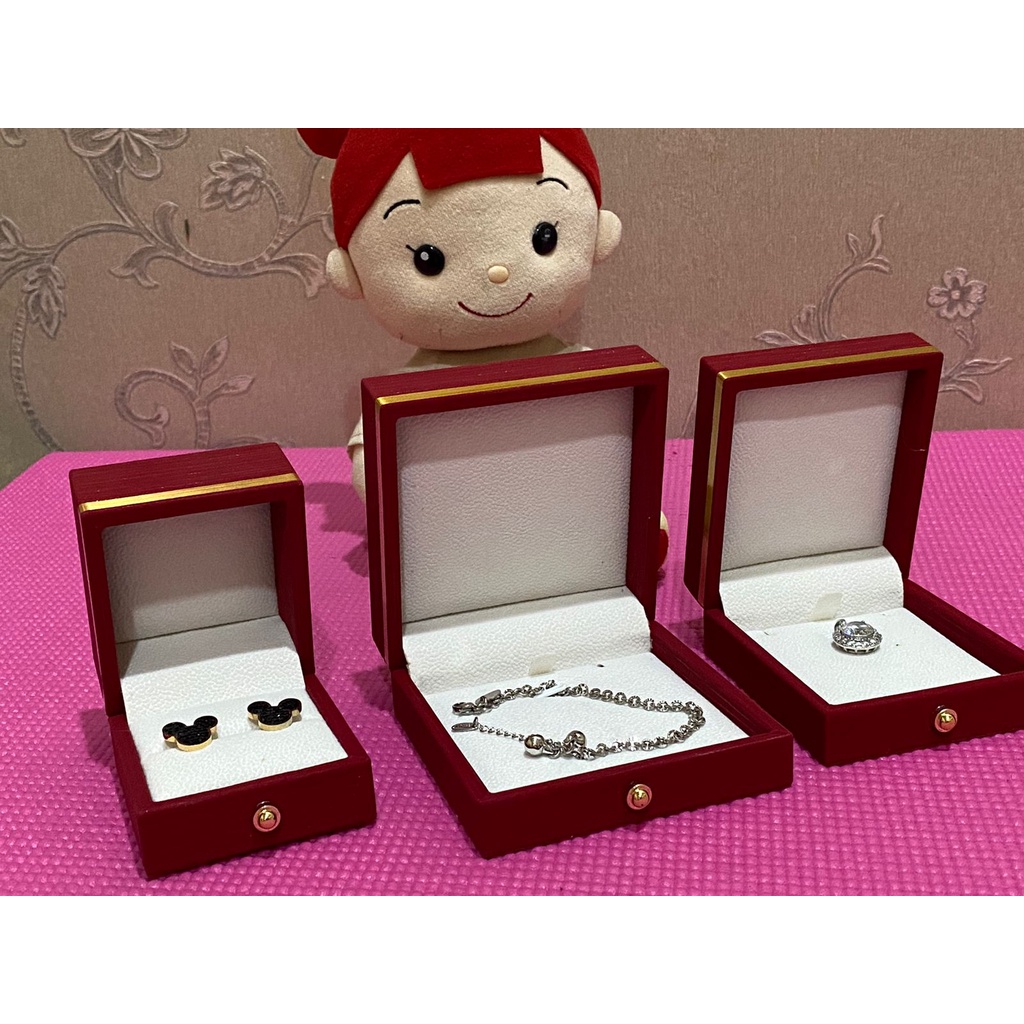 KOTAK PENYIMPANAN PERHIASAN SET/JEWELRY BOX SET/KOTAK EMAS SET MERAH