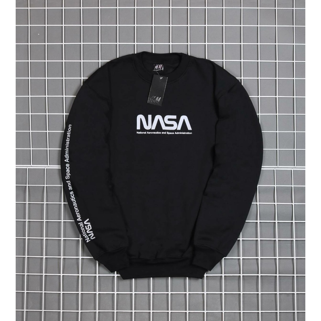 Sweater Crewneck Nasa h&amp;m Premium Quality Unisex Bahan Fleece Tebal Full Label Terlaris