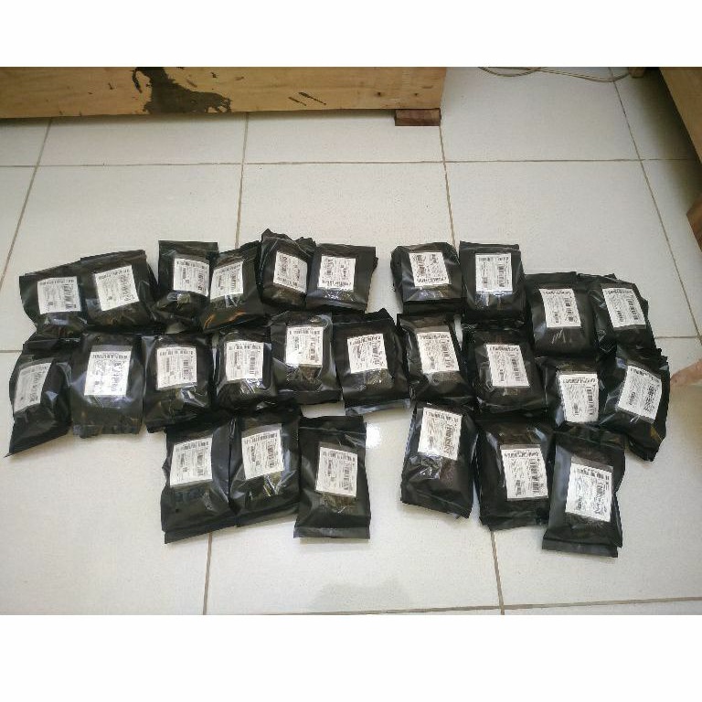 Super Black Sachet 30ml Penghitam Semua Jenis Plastik