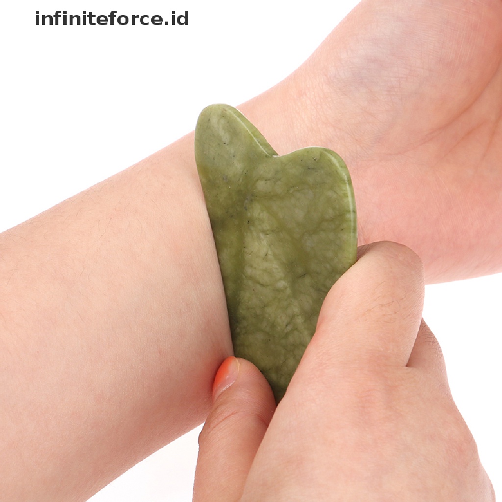 (infiniteforce.id) Batu Giok Quartz Gua Sha Rose Bentuk Hati Warna Hijau Untuk Pijat Wajah