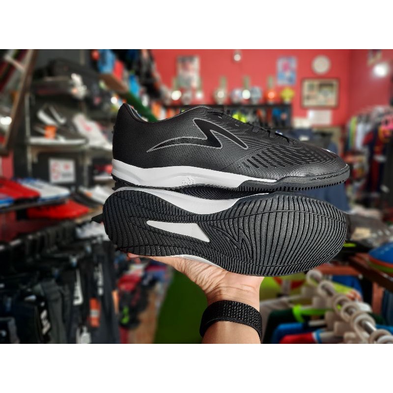 SPECS SWERVO HYDRA PRO IN