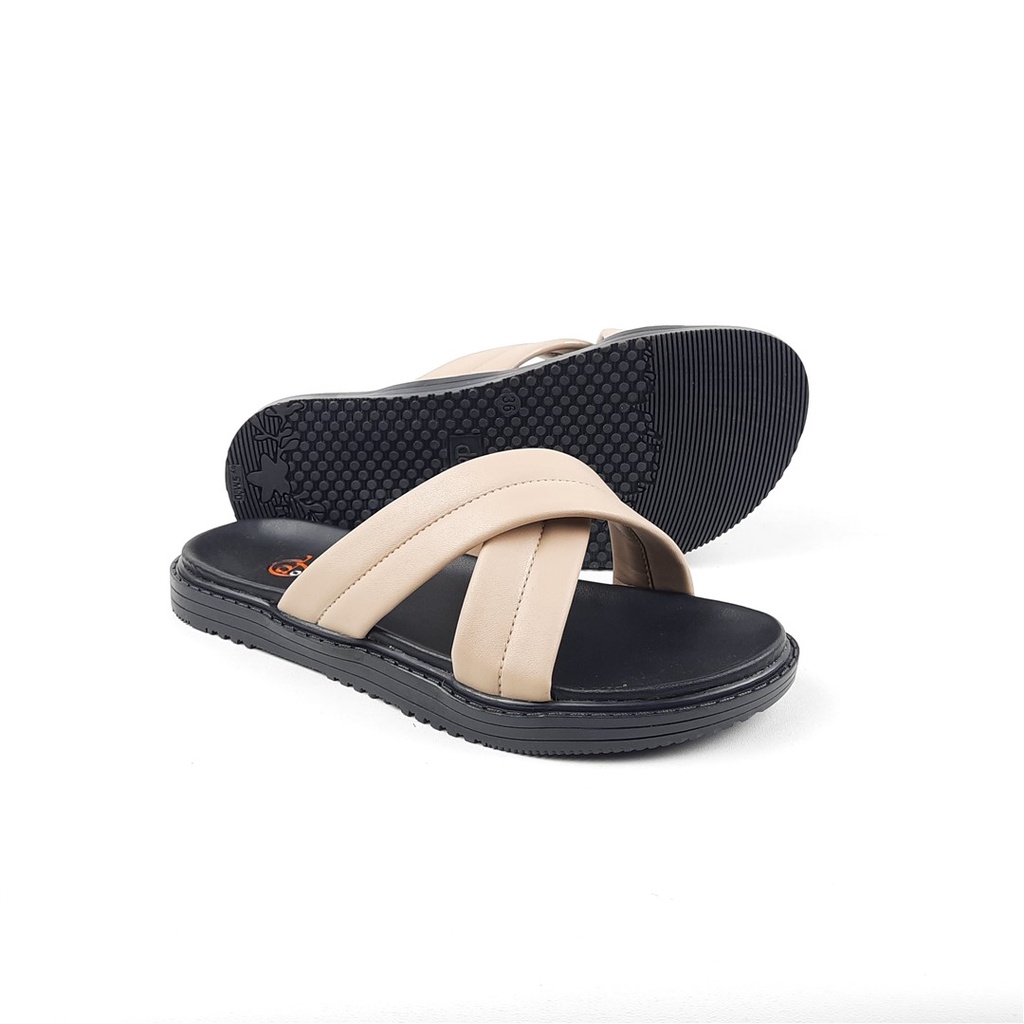 Sandal Slide wanita Donatello AN.613102 36-40