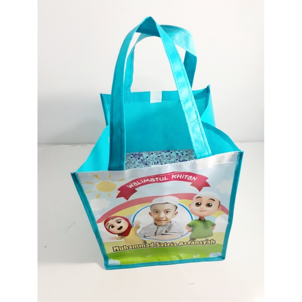 

Tas Souvenir Tasyakuran Khitan/ Tas Khitan Custom Sablon Nama