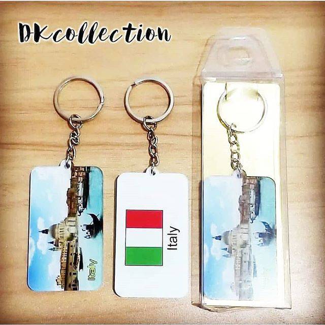 Gantungan kunci italia gantungan kunci italy souvenir milan