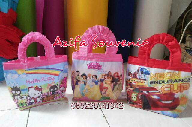 Tas Ultah / Goodie Bag Tas Souvenir Ulang Tahun  Anak murah KARTUN TENTENG RENDA-2