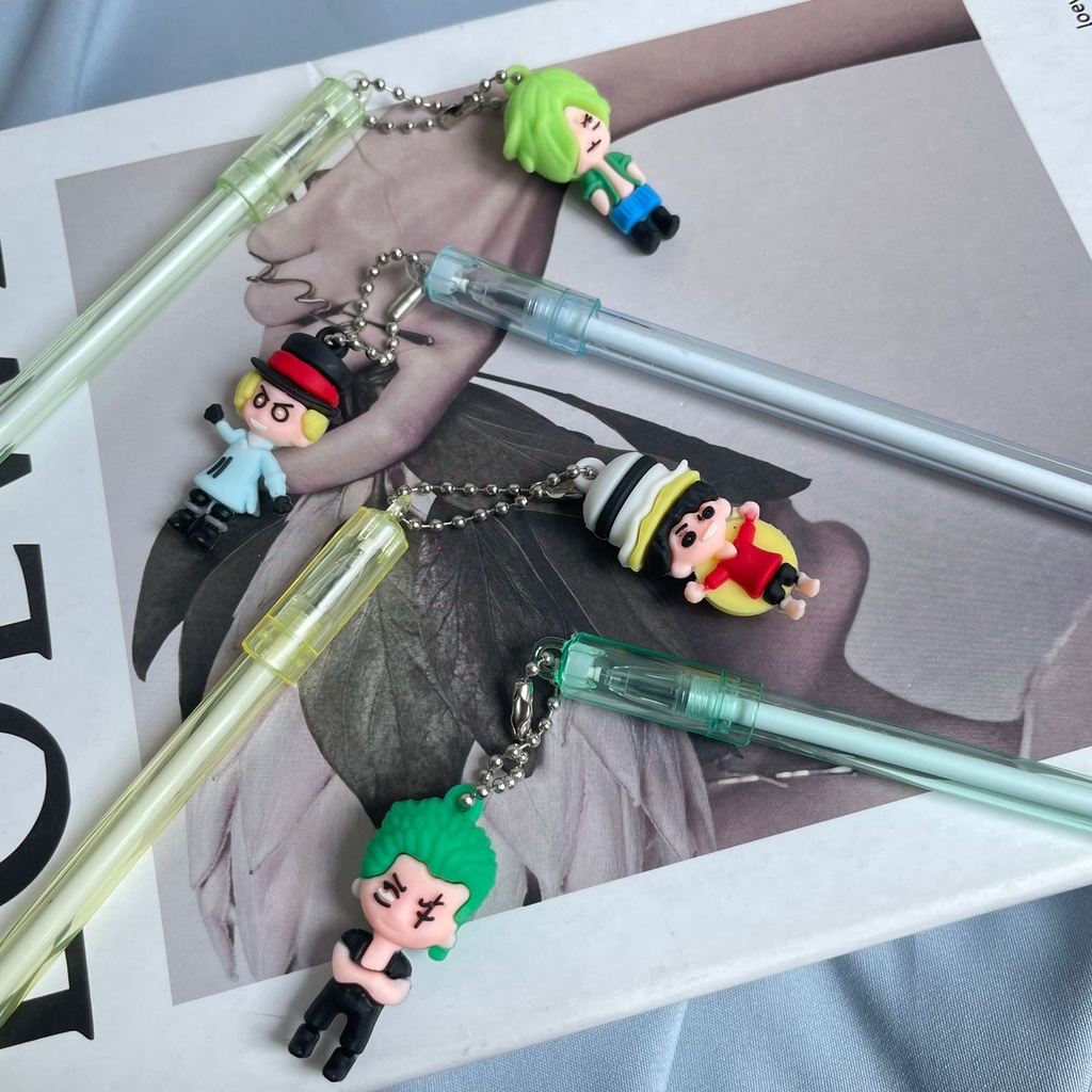 

PULPEN GANTUNGAN MINIATUR ONE PIECE / PEN GEL HITAM FULL BODY TERMURAH GROSIR BISA COD