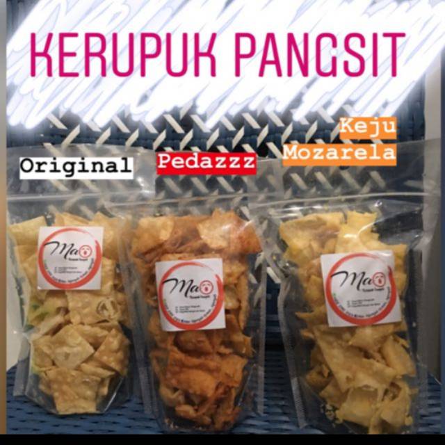 

Kerupuk pangsit original, keju mozzarella dan pedezzz homemade renyah kriuk