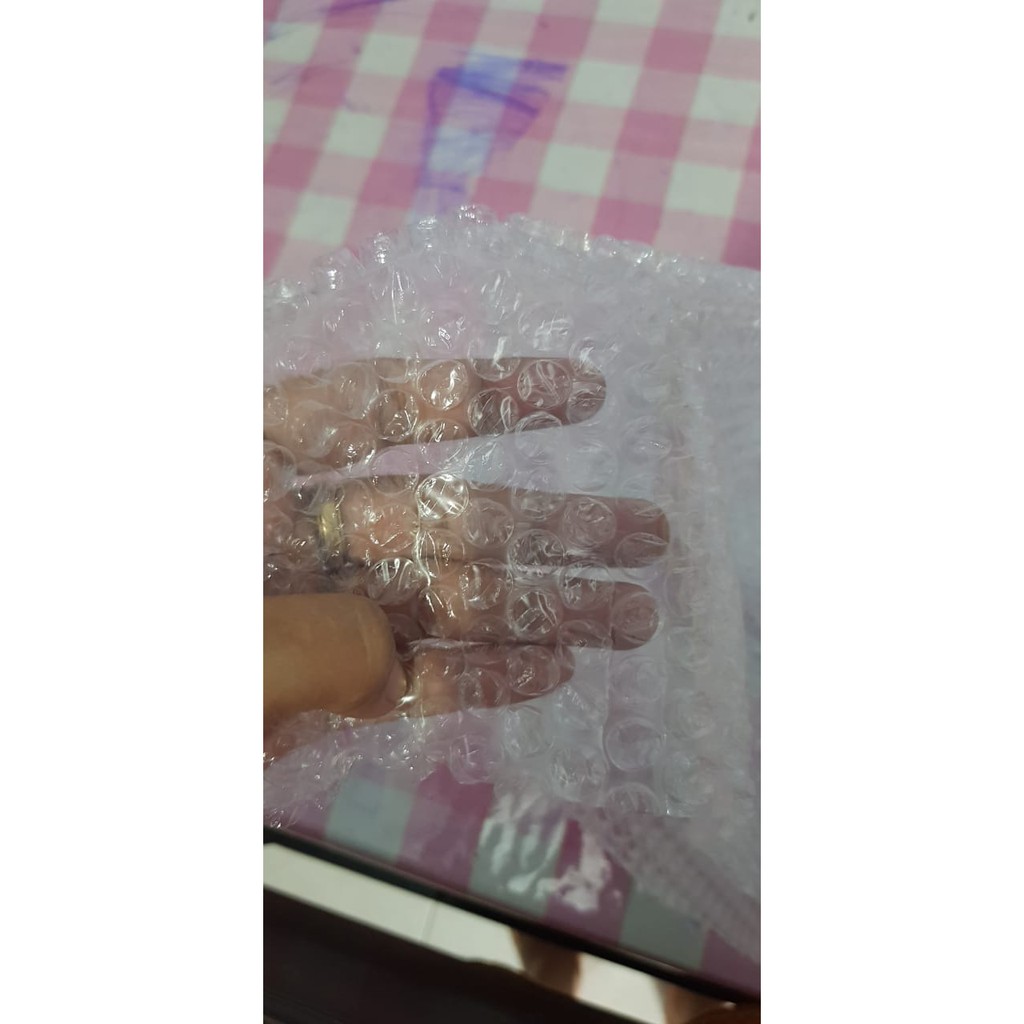 

Bubble Wrap untuk Packing lebih aman