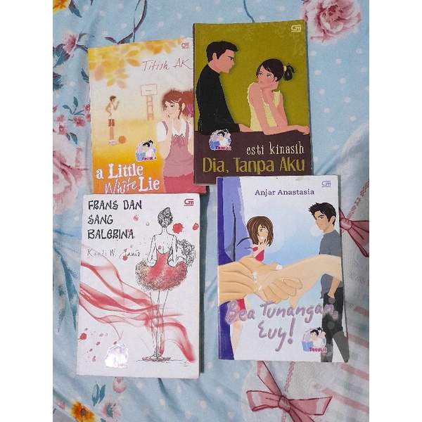 Novel teenlit preloved