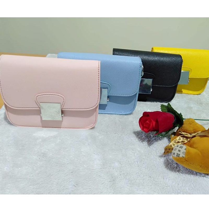 ZARA Basic Sling bag