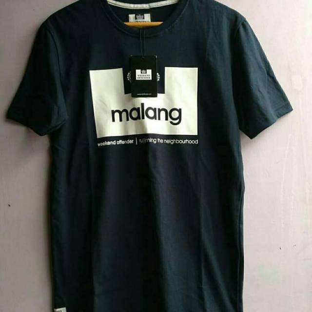 Tshirt Kaos Distro Weekend Offender City Series Malang Pria Wanita
