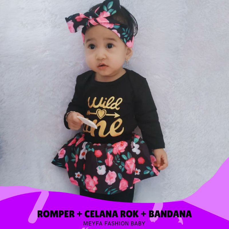 1 Set Romper + Celana Rok + Bandana