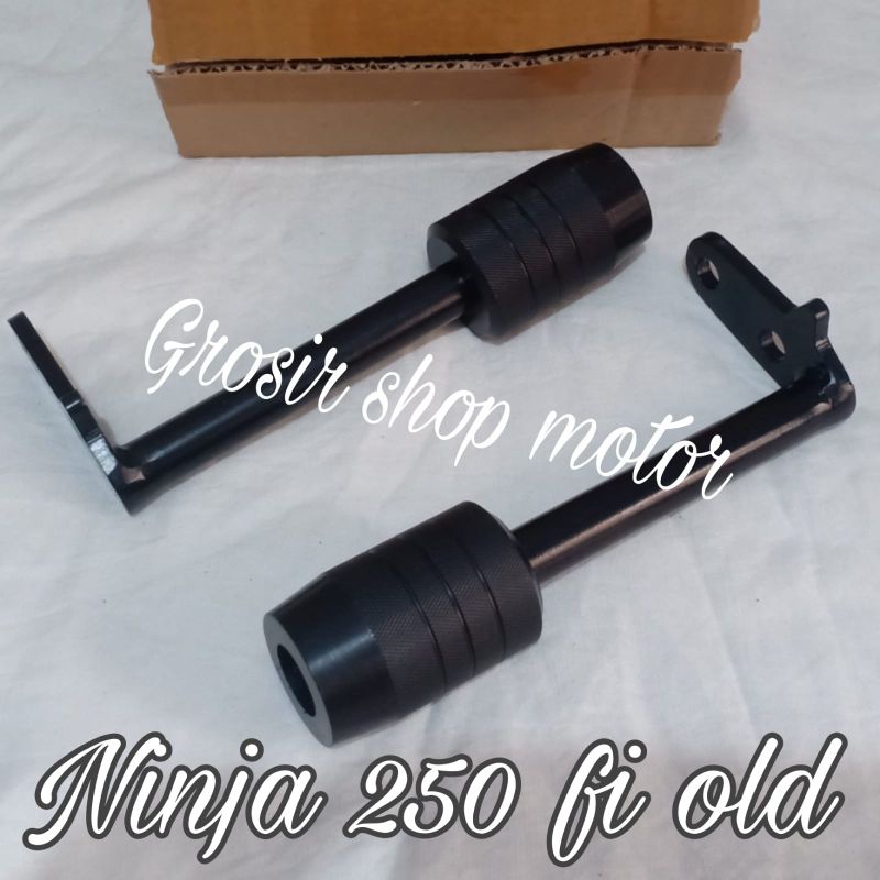 Frame slider Ninja 250 fi old / Pelinfung fering Ninja 250 fi old / Pelindung body Ninja 250fi old