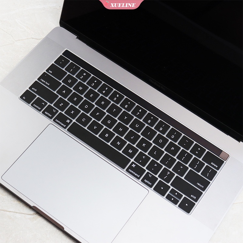 Skin Silikon Pelindung Keyboard Anti Debu Untuk MacBook Pro 17 / 18 15.4 Inch (ZXL)