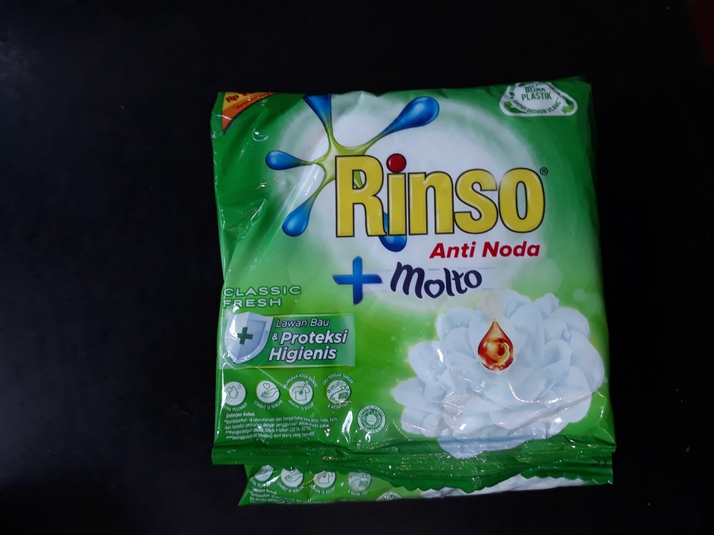 Rinso Anti Noda Renteng Isi 6 Sachet @44g