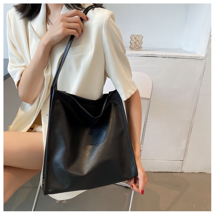 Tas Totebag Wanita Murah Bucket Retro Ala Korea Tas Fashion/Tas Bahu/Tas Casual/Tas Ibu/Tas Kerja/Tas Pesta/Tas Impor/Tas Belanja/Tas Pantai/Tas Perempuan