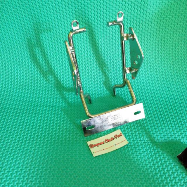 Breket lampu depan Megapro Tiger Pangkon lampu depan MP TIGER