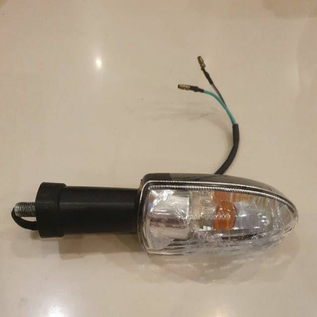 Sein assy apache belakang kanan TVS (Turn signal lamp assy RR RH)