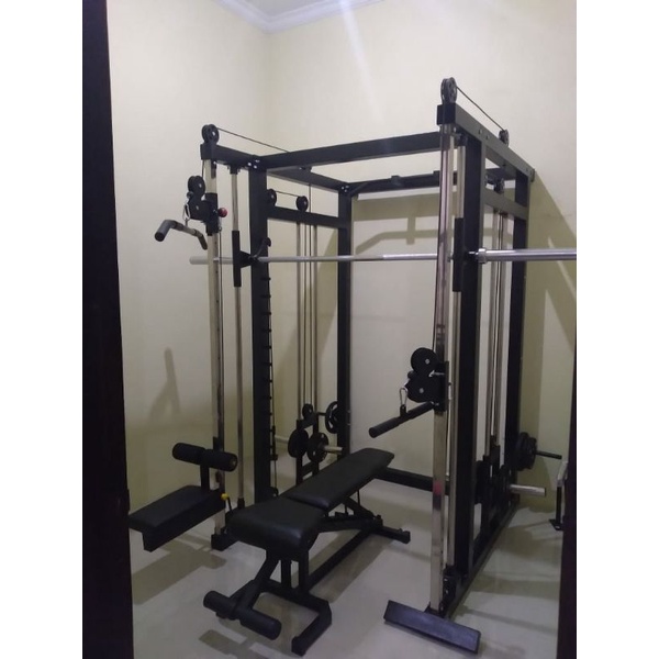 Smith Machine multifungsi