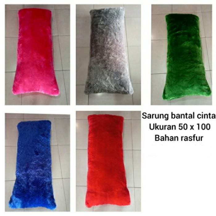 Sarung Bantal Cinta Bulu Ukuran 50X100