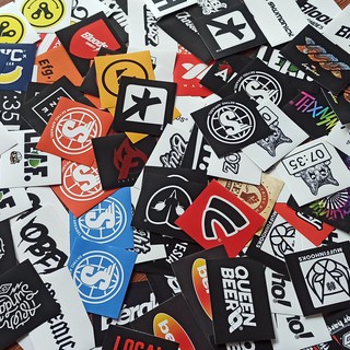 

Sticker Pack Logo Brand Distro, Stiker Erigo 3second H&M Bloods Supreme, Stiker Motor Mobil Hp Laptop Anti air
