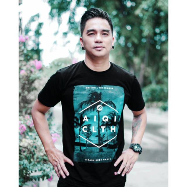 Kaos Distro Brand ORIGINAL AIQI | Menyerap Keringat | Tidak Mudah Luntur | Sablon Bagus