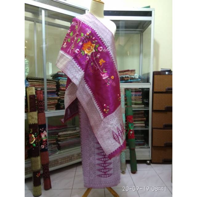Songket Halaban Pink