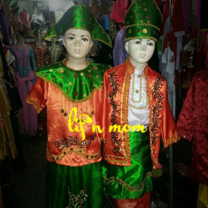 Baju adat anak banjarmasin