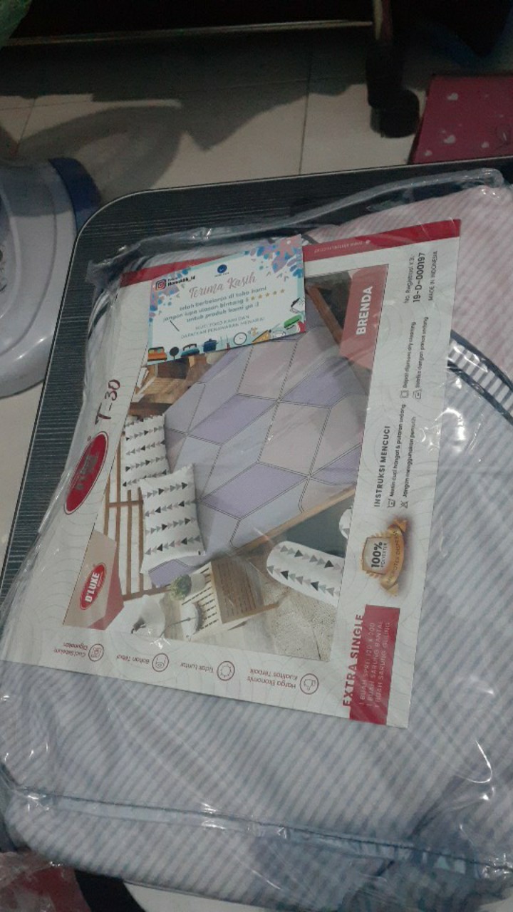 Kintakun Sprei Dluxe Single Size New Spring Edition Versi Ii Uk. 120x200 Tinggi 30 Cm