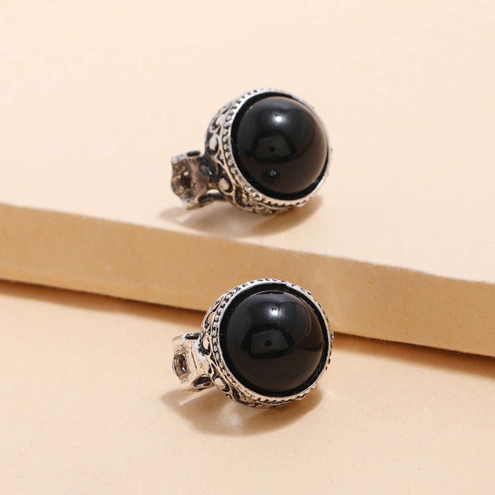 Anting Klip Tanpa Tindik Bentuk Bulat Geometris Aksen Mutiara Warna Hitam Putih Untuk Wanita