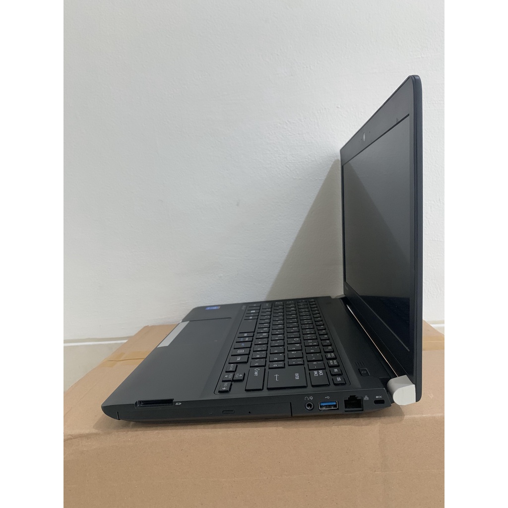 Laptop-Murah-Toshiba Dynabook-R734-Corei3Gen4-Ram4G-HDD320GB-Kamera-DVD-Design-Gaming-Slim-Win10-Siap Pakai