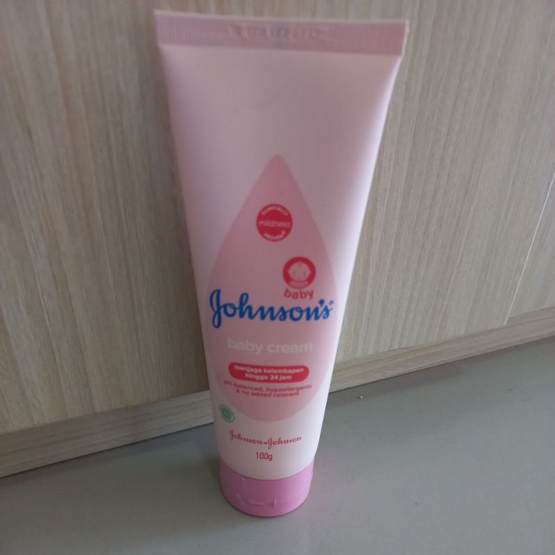 JOHNSONS BABY CREAM 100gr