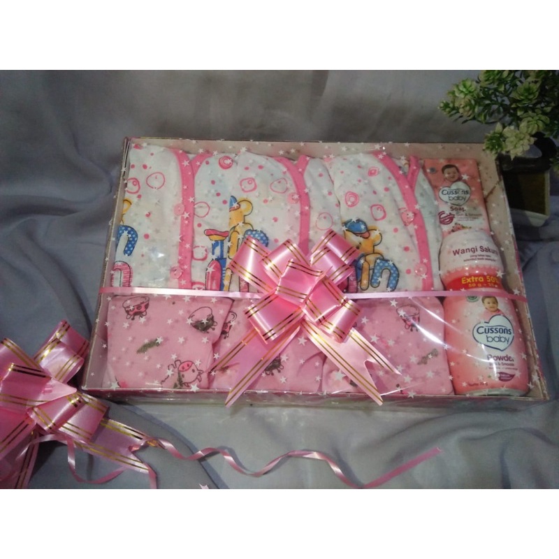 kado bayi / kado lahiran / hampers bayi / kado jenguk bayi