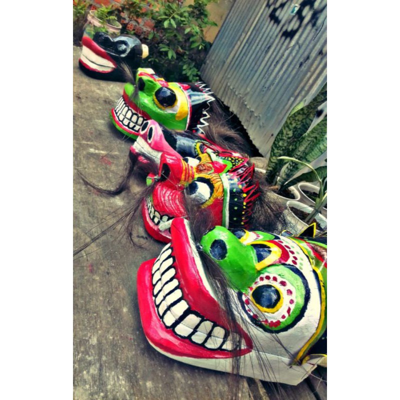 Barongan kuda lumping