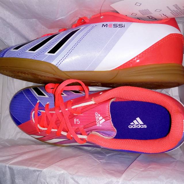 Adidas f5 messi junior size 35 1/2,original/bnib