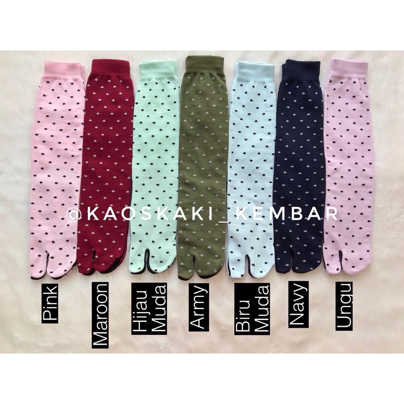 SATU PASANG Kaos Kaki Jempol Nylon Motif Polkadot