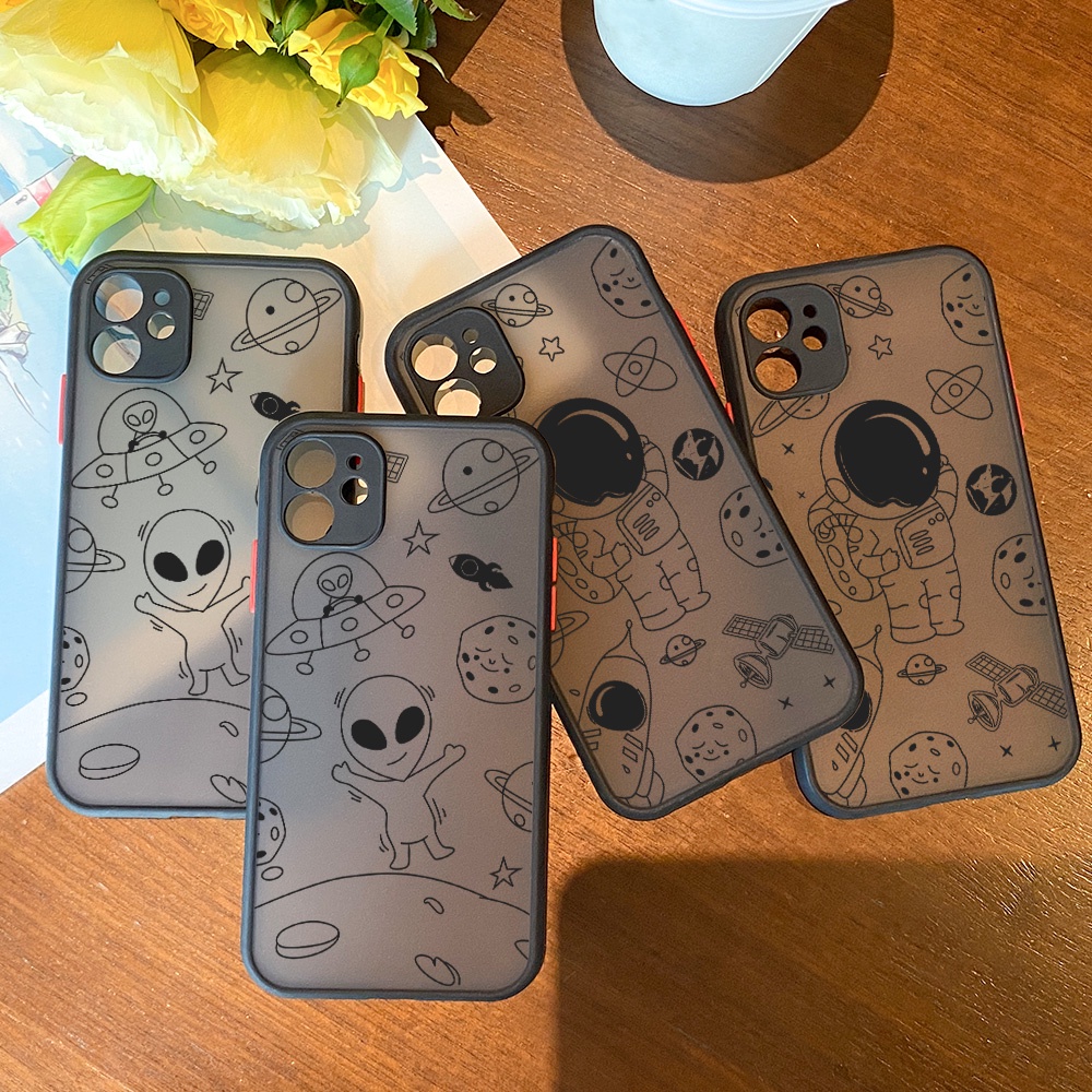 Soft Case Hp Gambar Alien Tahan Goncangan Untuk Iphone 13 / 12 / 11promax / XS / XR / X / XSMax / 6S / 6 / 7 / 8plus / SE 2020